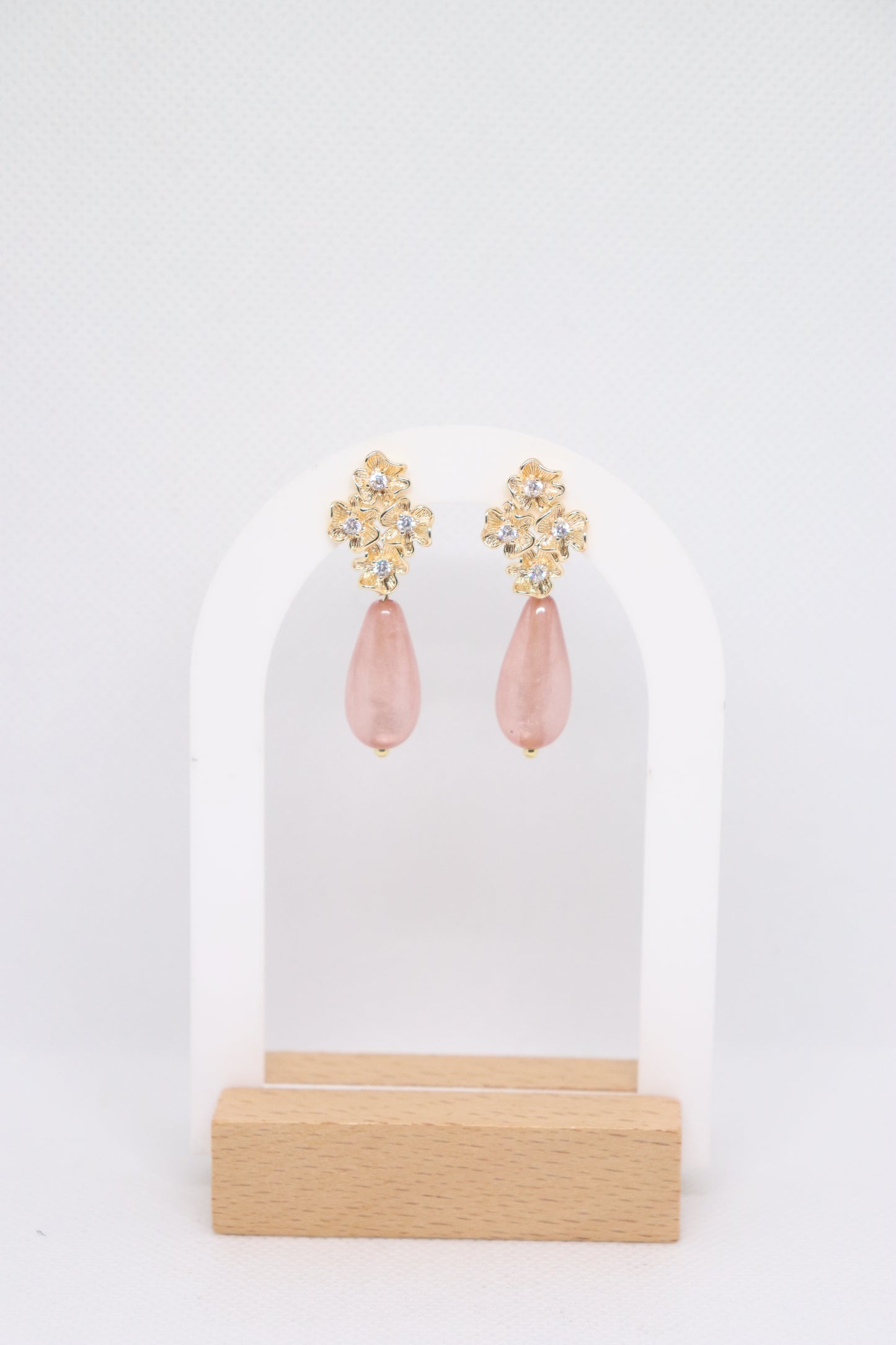 Aurora druppel oorbellen vintage pink