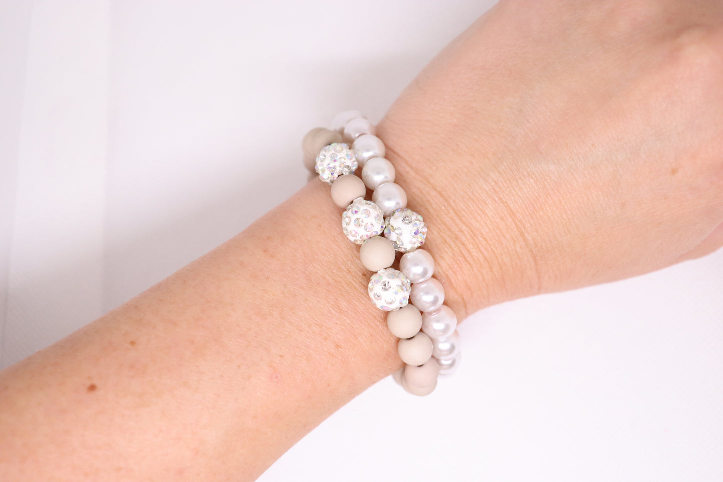 Armbandjes set wit/beige