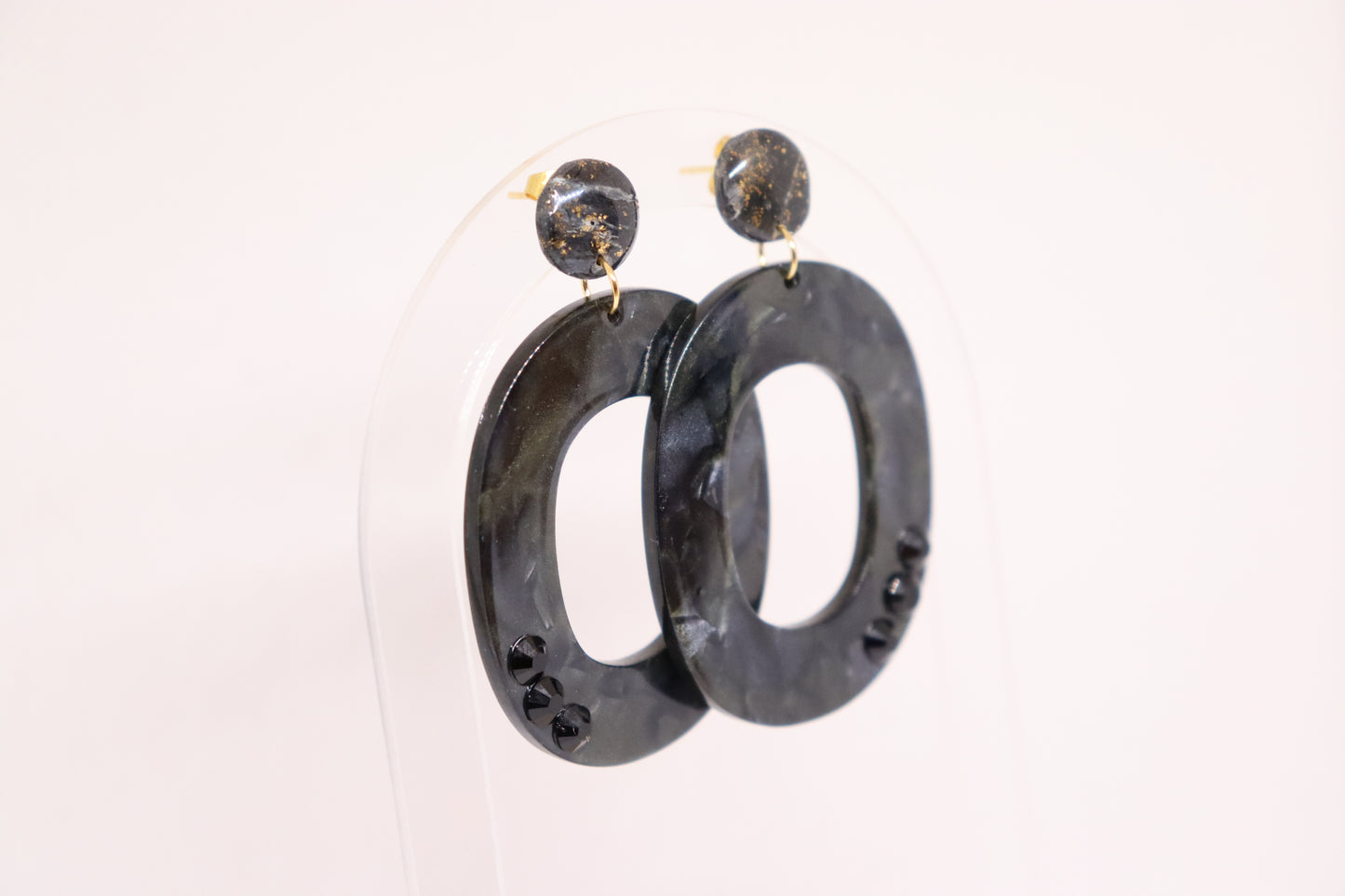 Zwarte oorbellen Ambre