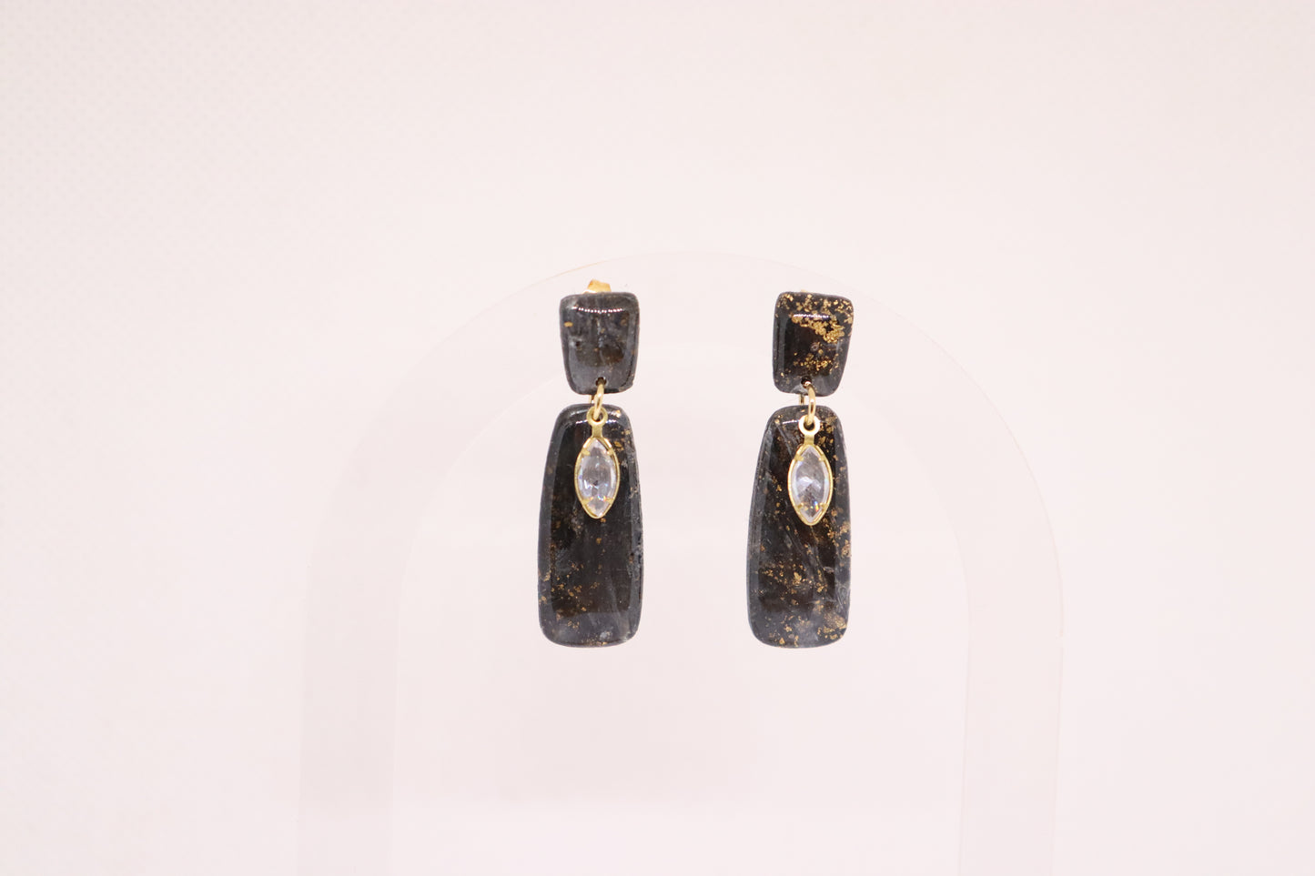 Zwarte oorbellen Luna