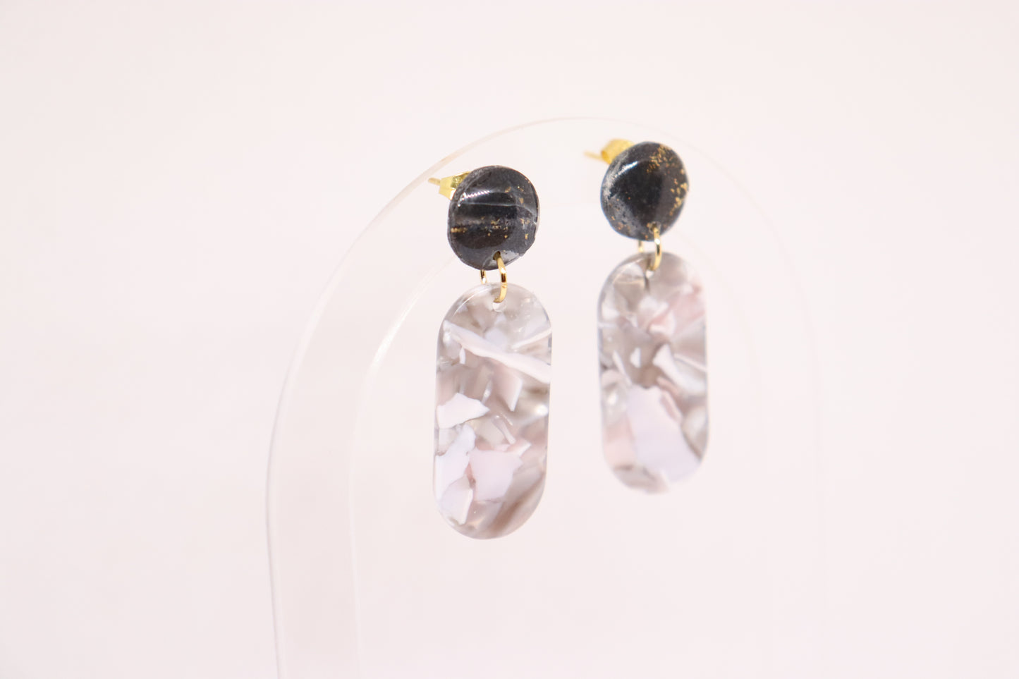 Zwart grijze oorbellen 2.0