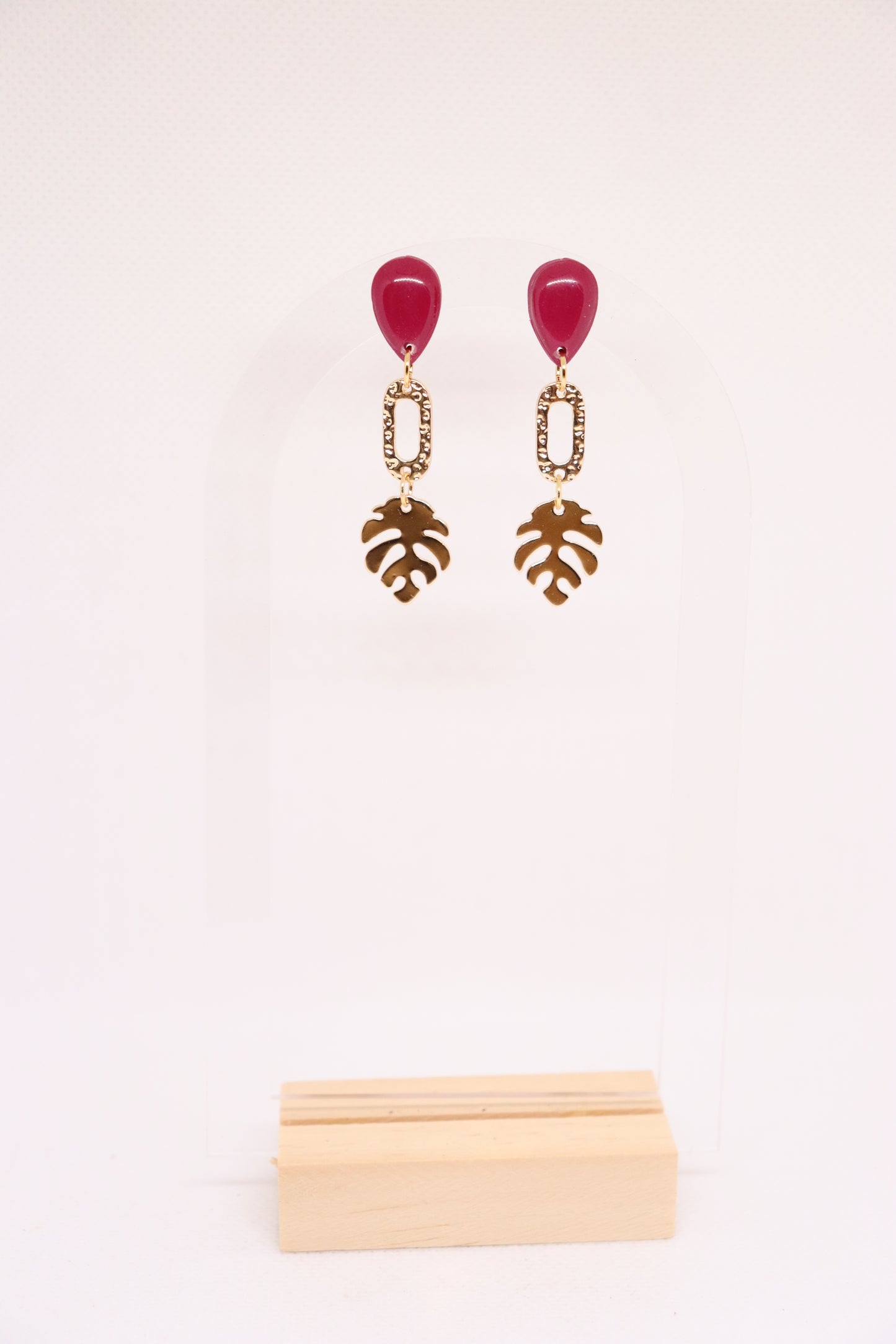 Bordeaux oorbellen leaf