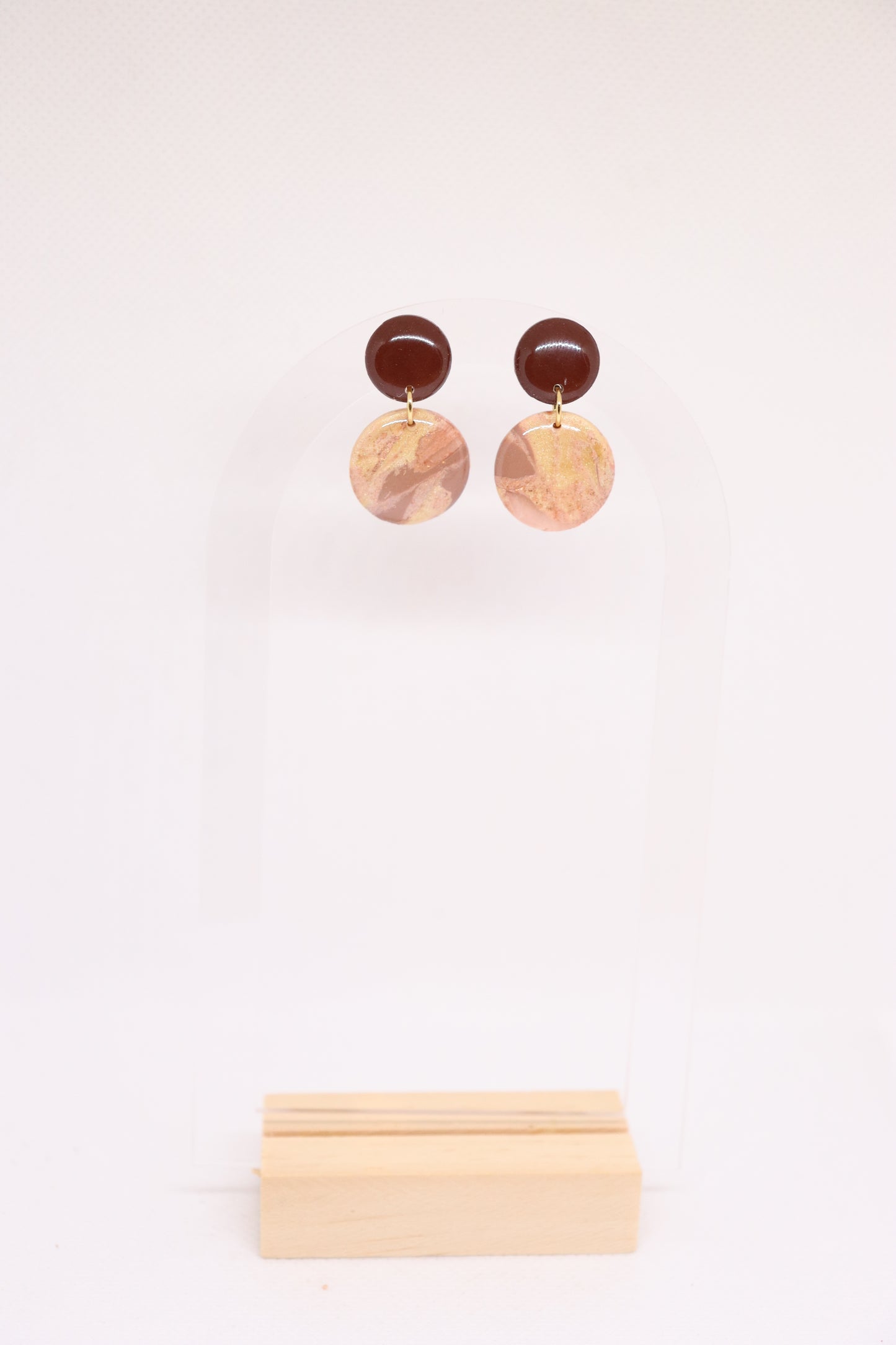 Bruine beige oorbellen Lady