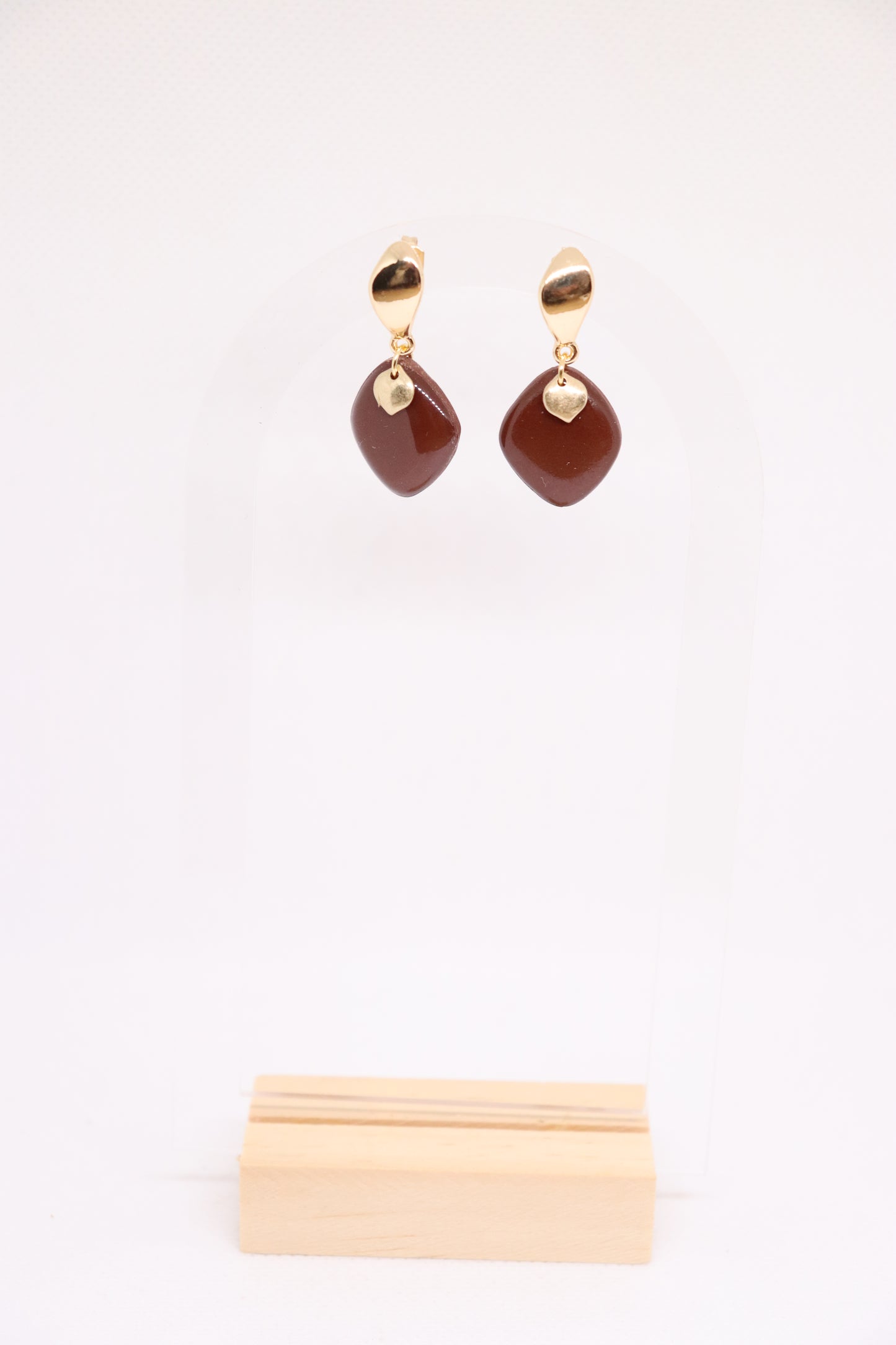 Bruine oorbellen Gaëlle