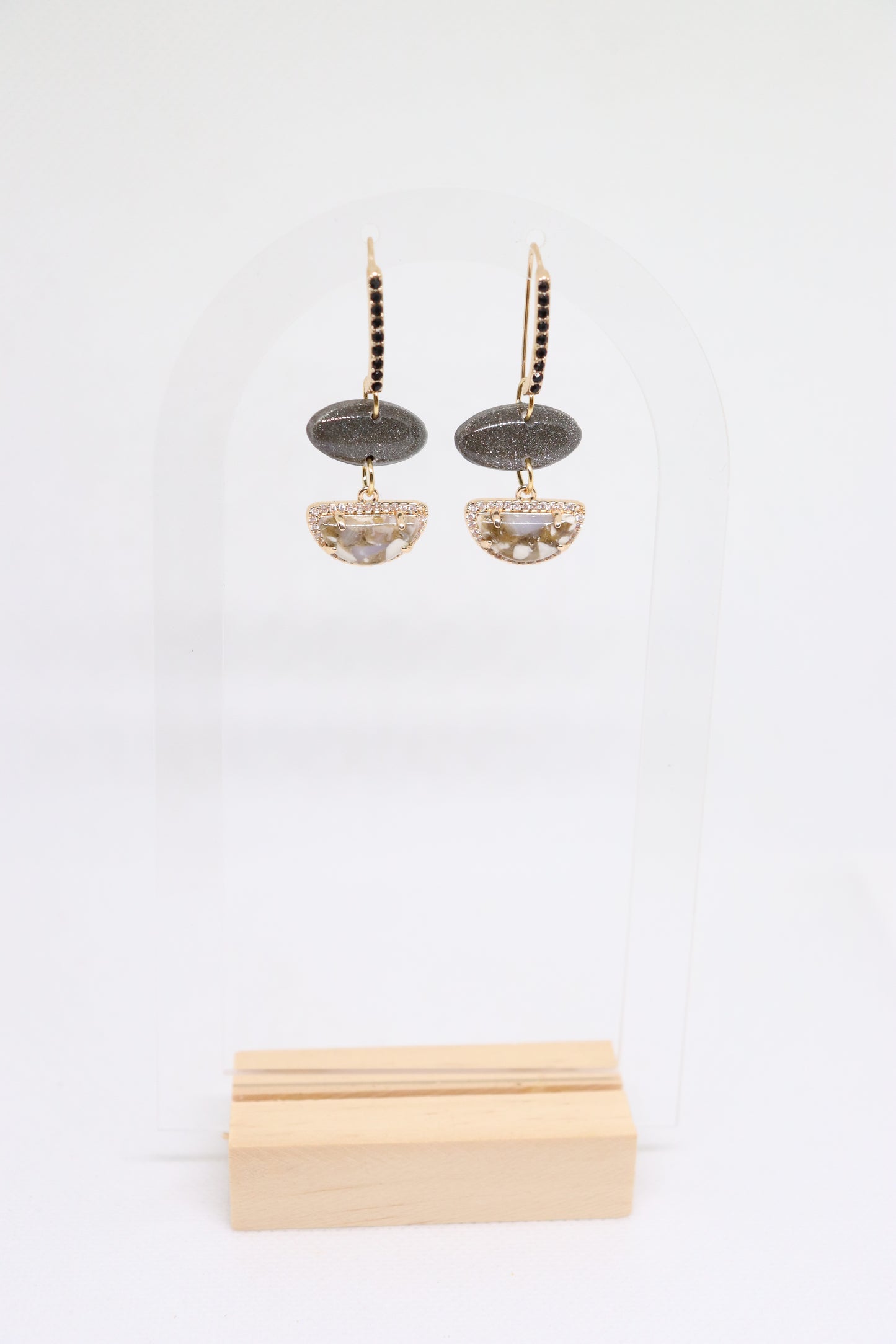 Zwarte oorbellen victoria