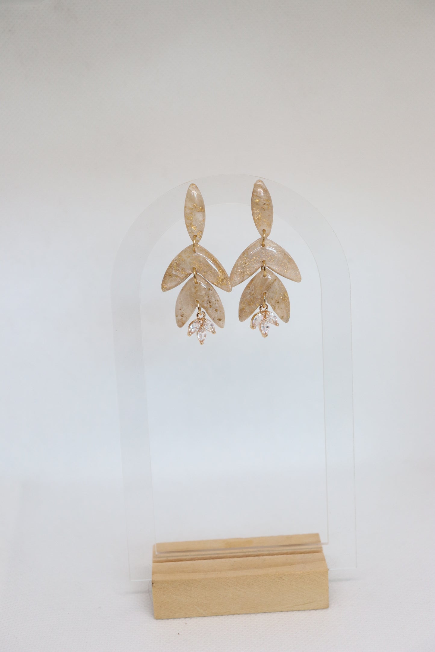 Aurélie oorbellen beige