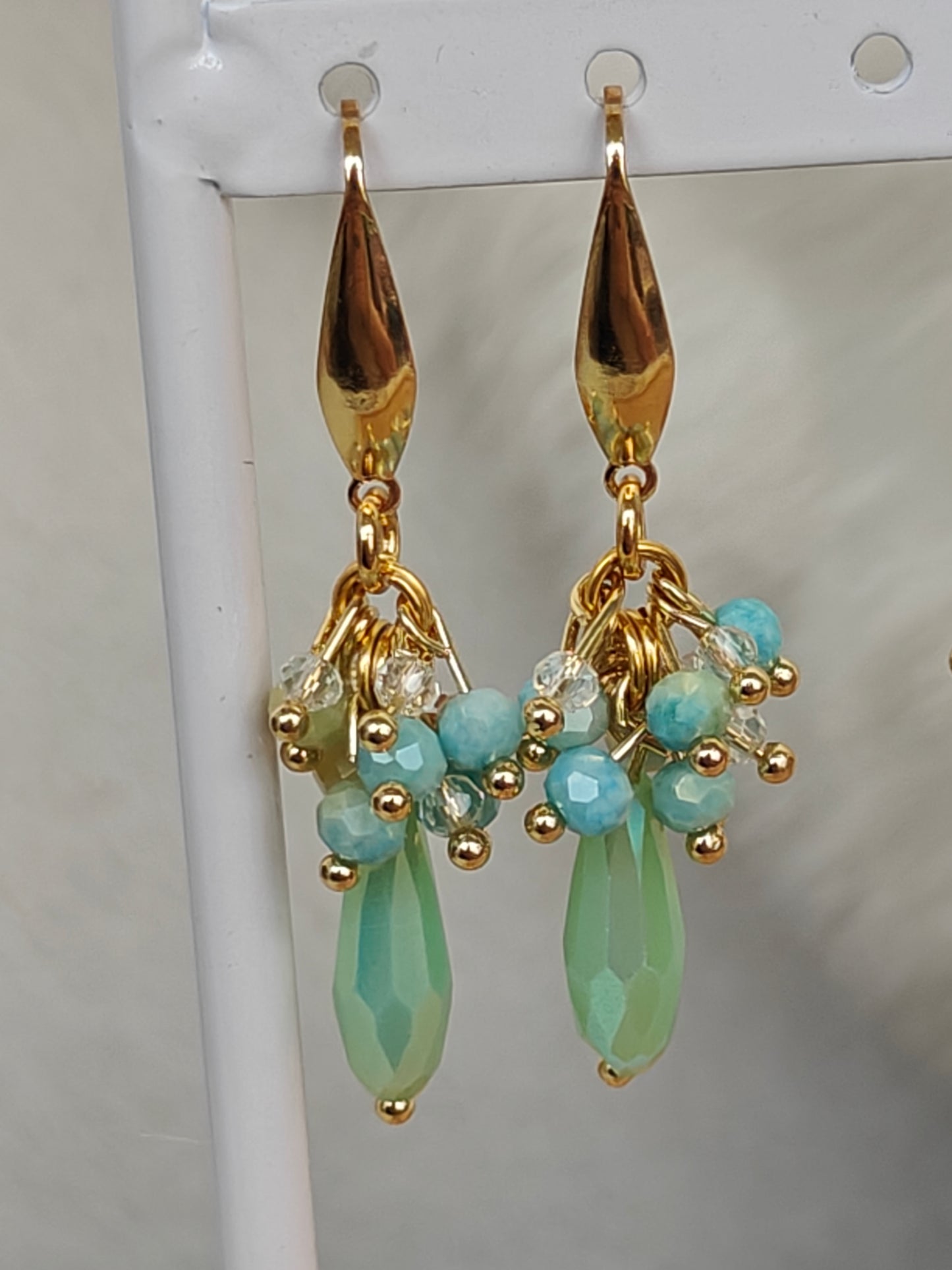 Oorbellen 'Esmeralda' Groen en goud