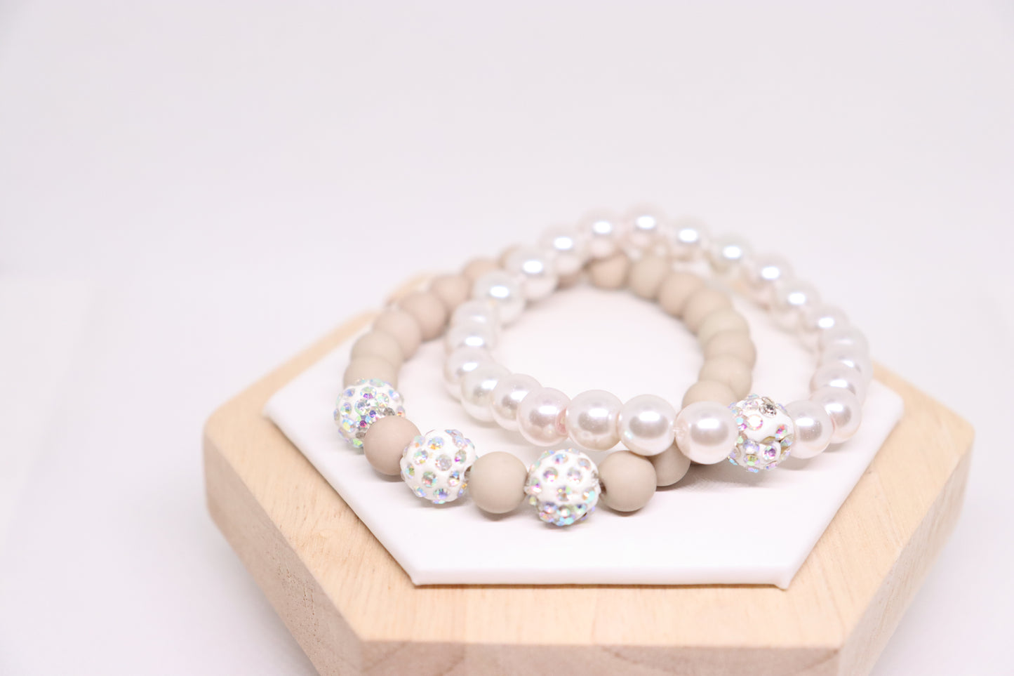 Armbandjes set wit/beige