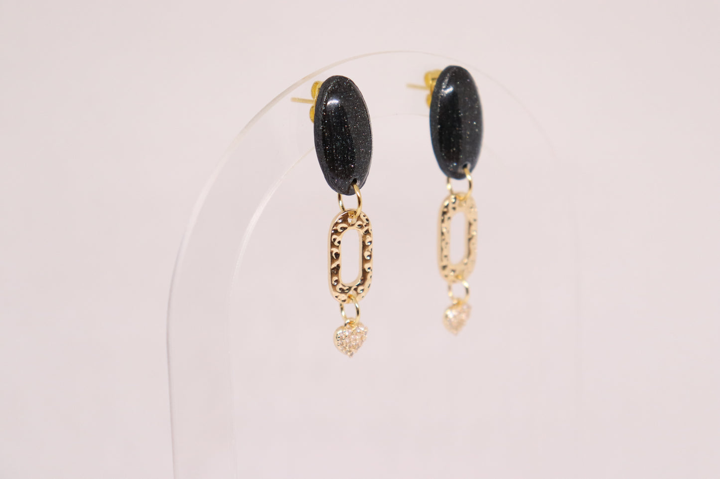 Zwarte oorbellen Liz