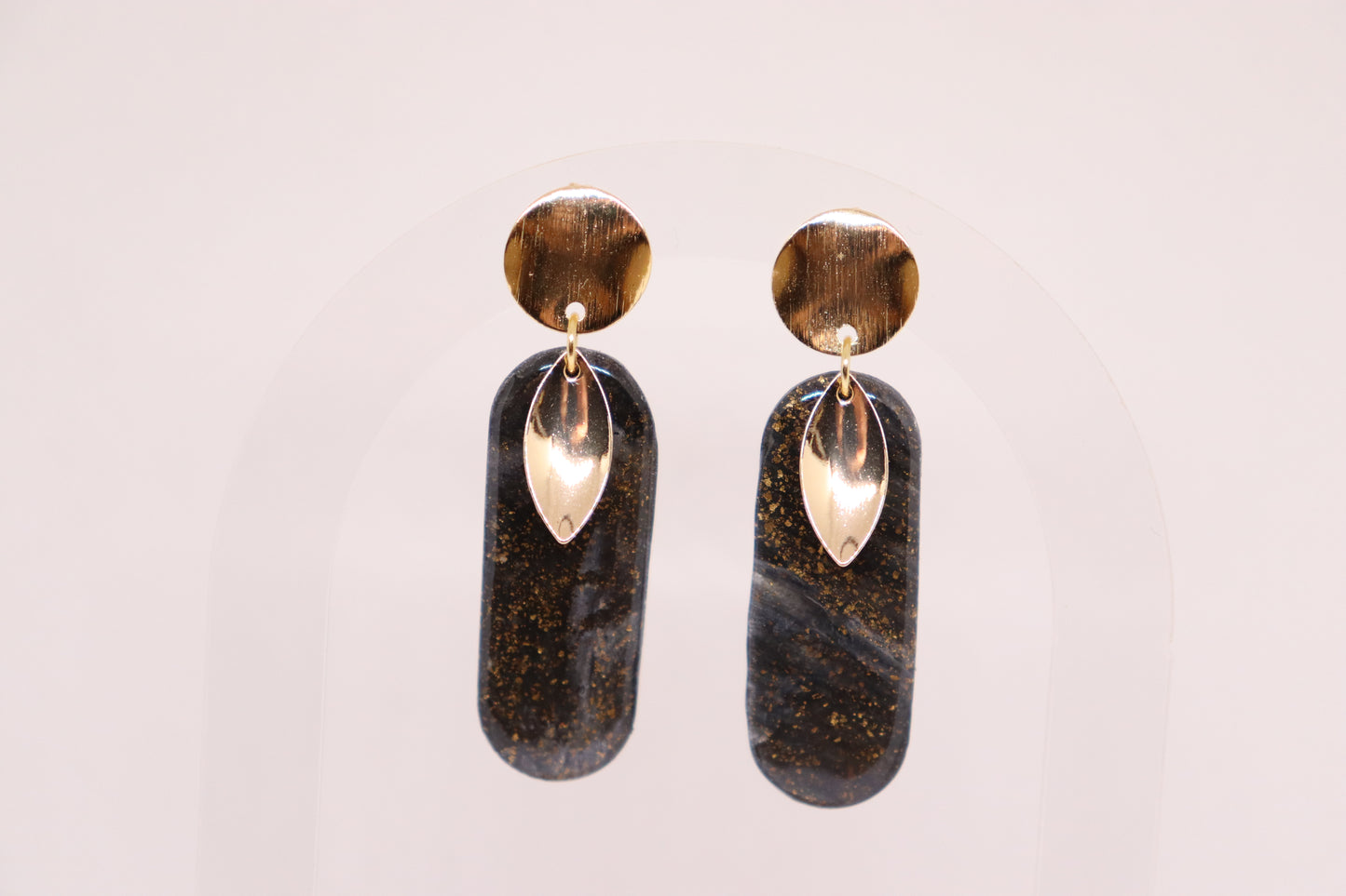 Zwarte oorbellen Joy