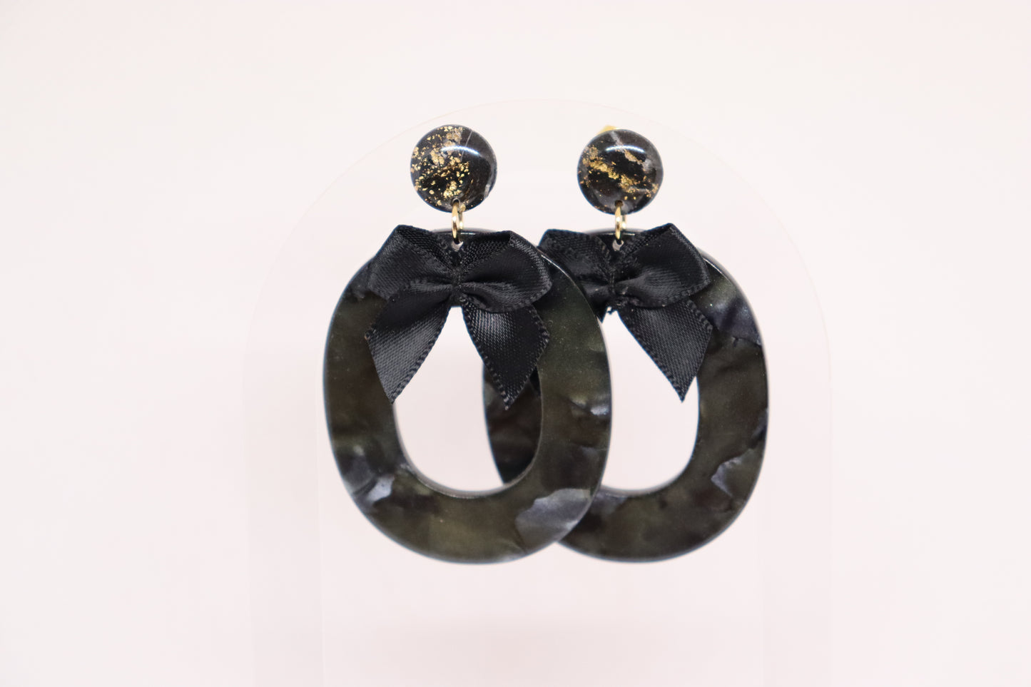 Zwarte oorbellen Ambre