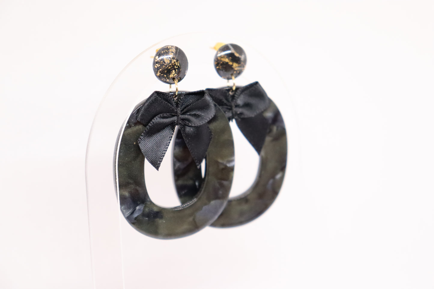 Zwarte oorbellen Ambre