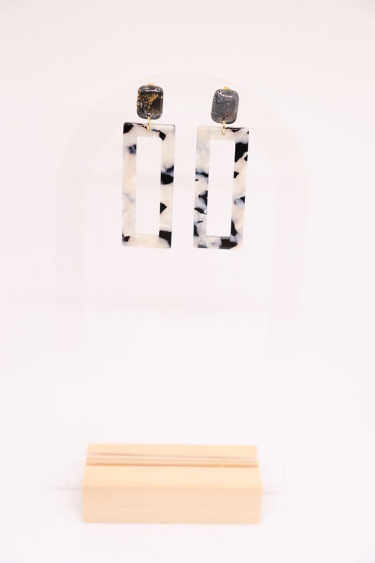 Zwart grijze oorbellen Mikka