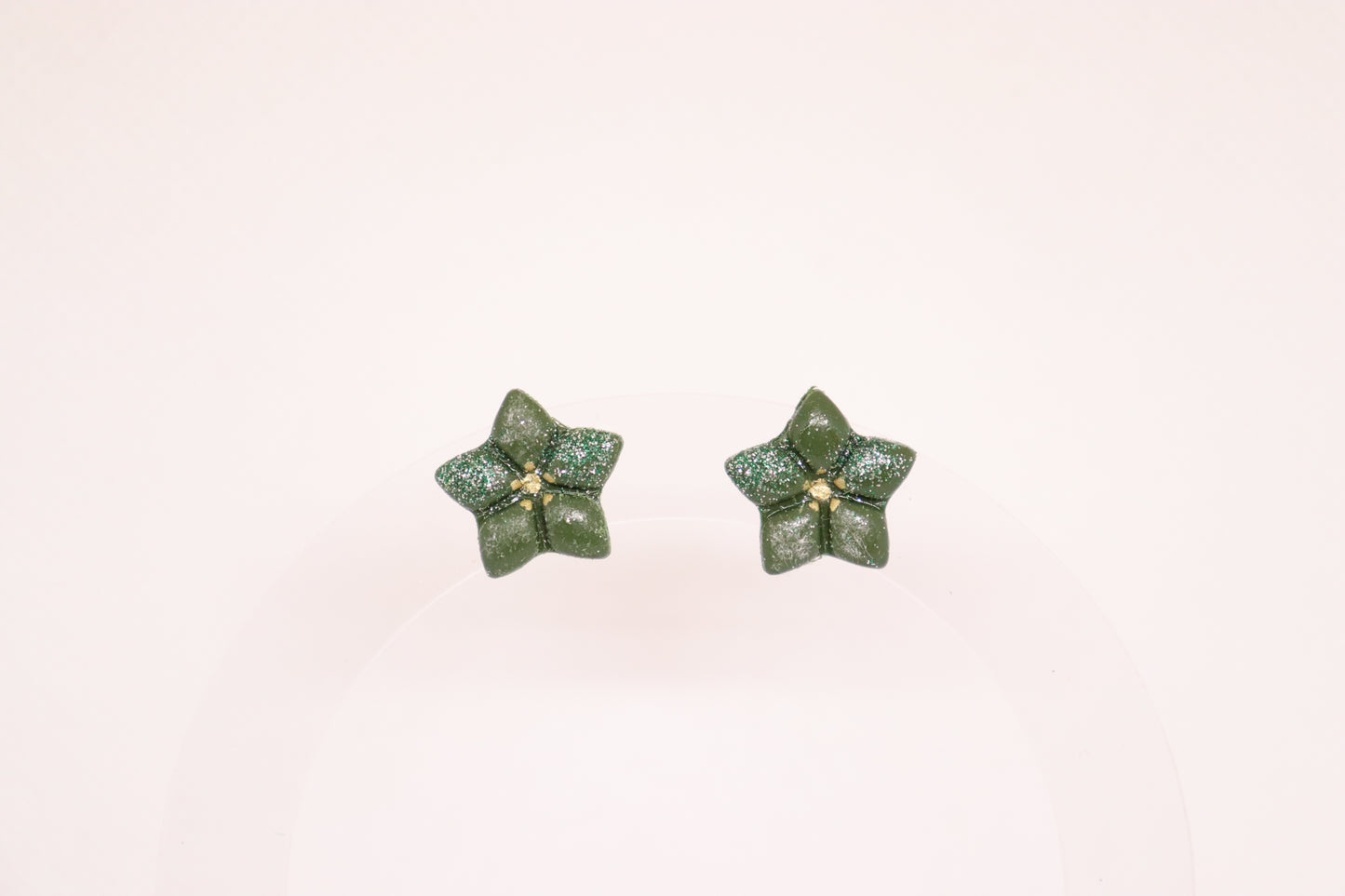 Groen ster studs