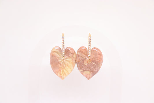 Beige oorbellen Leaf