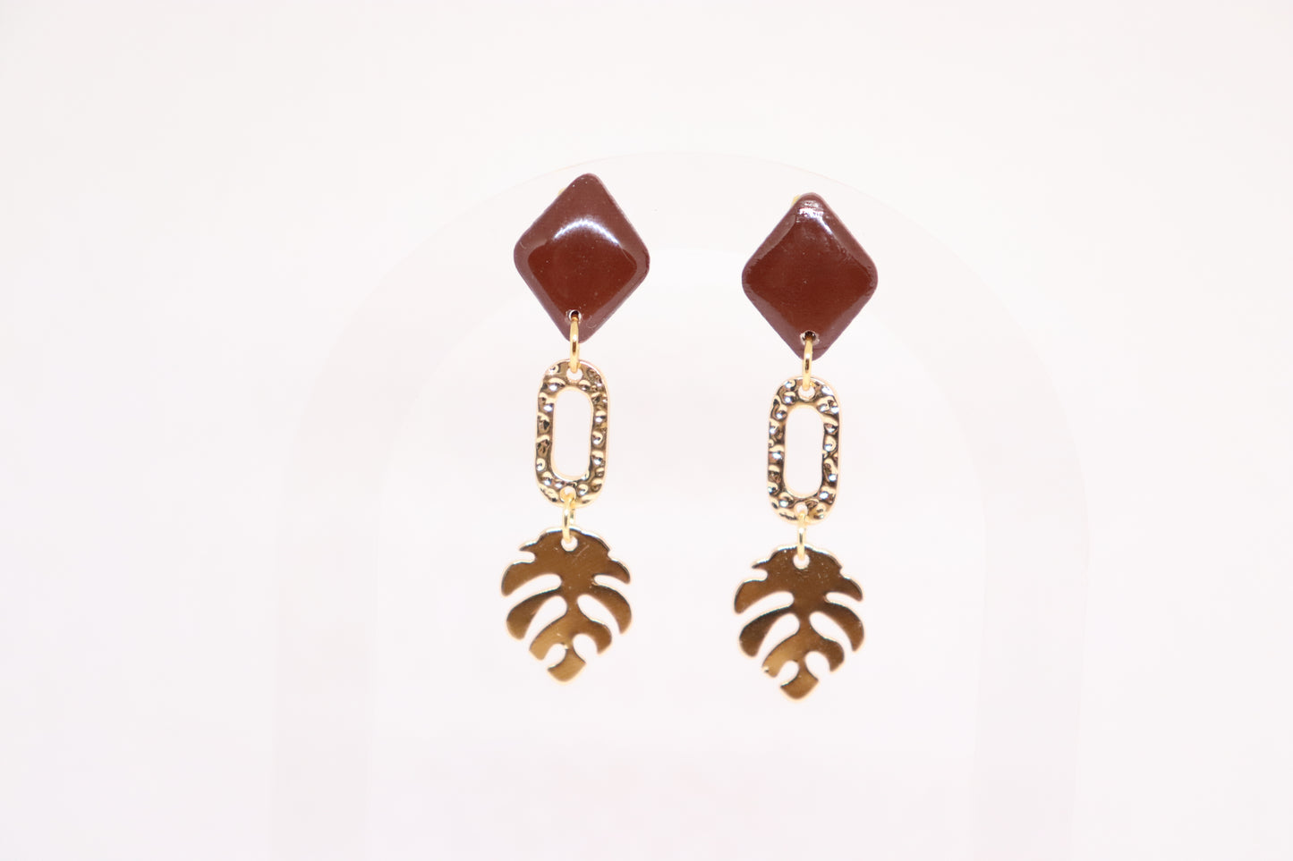 Bruine oorbellen Lydia