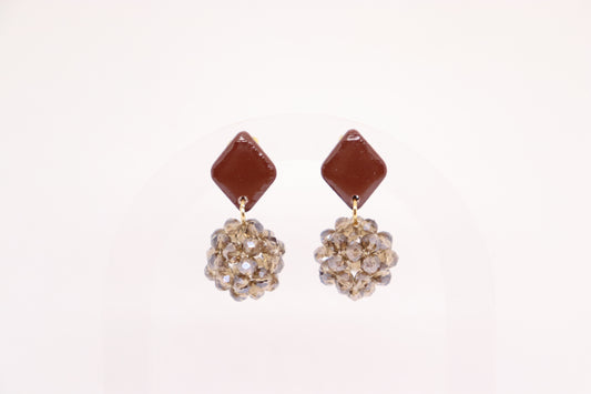 Bruine oorbellen Odette