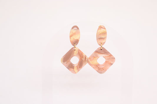 Beige oorbellen Lara