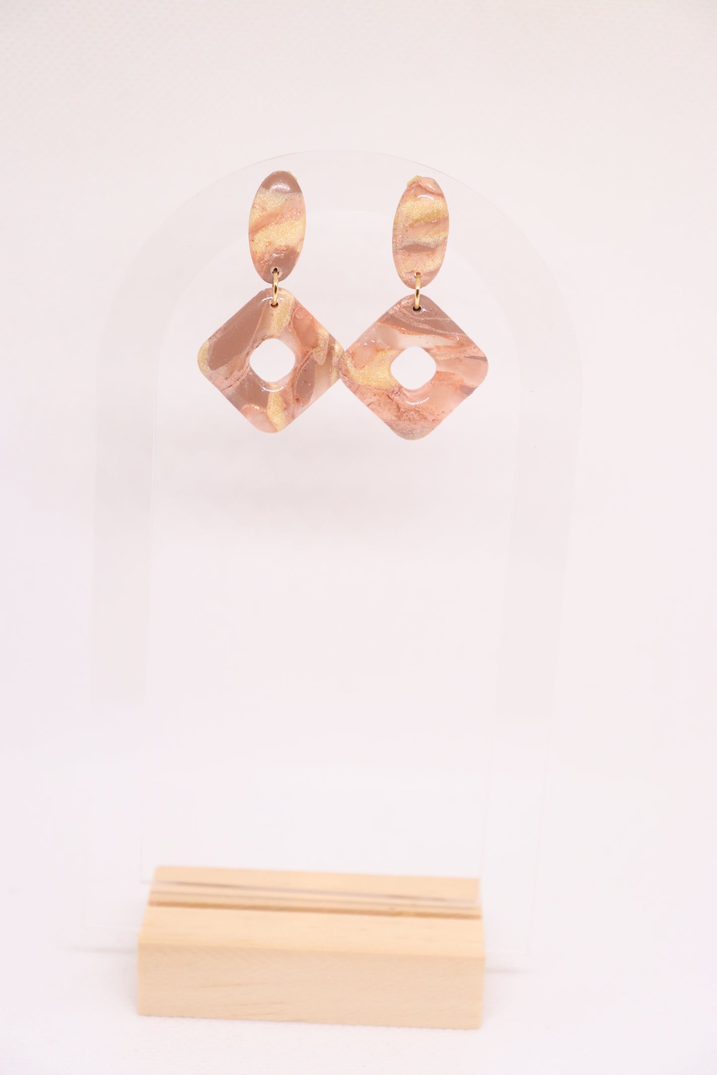 Beige oorbellen Lara