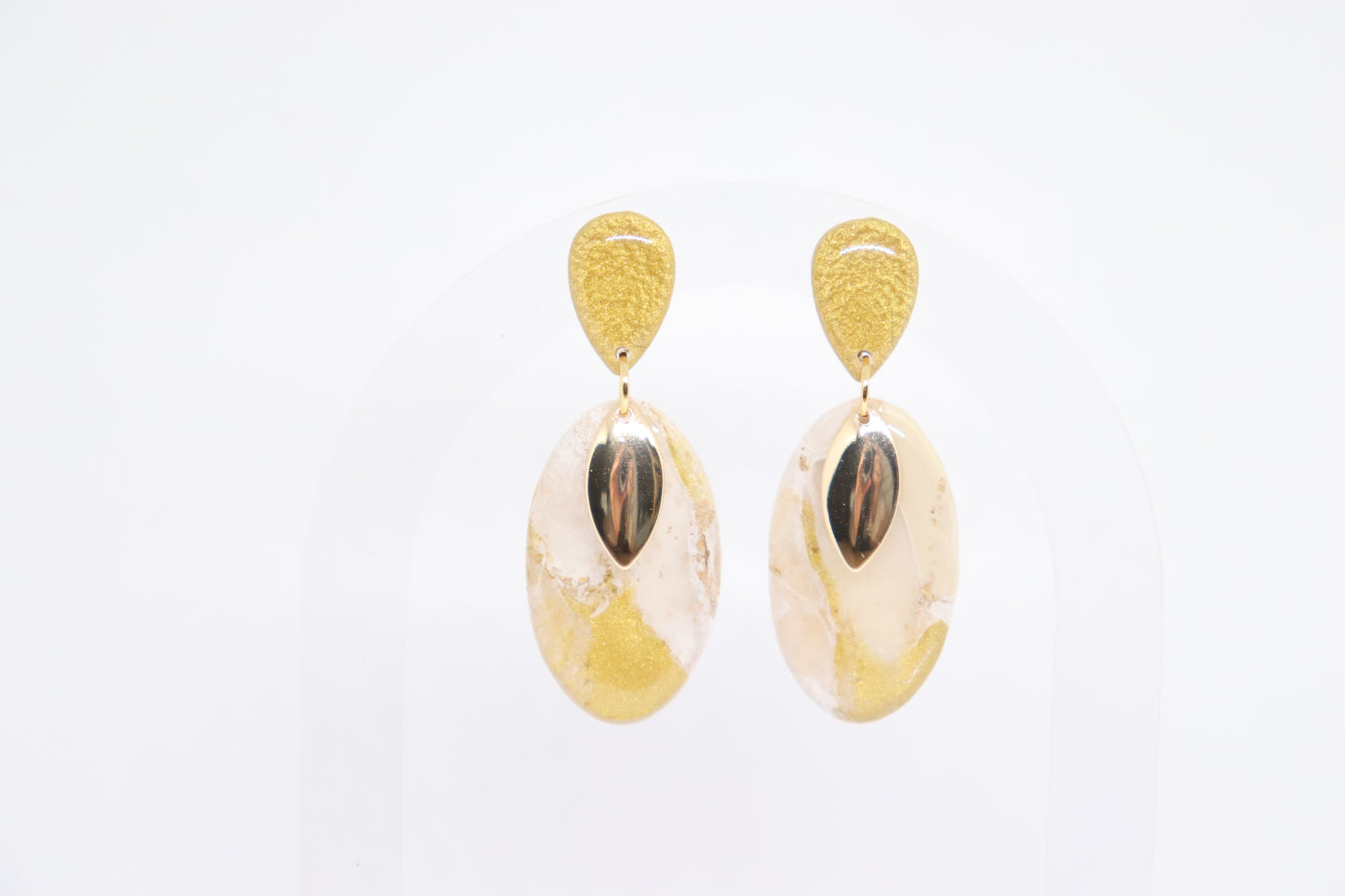 Beige gouden oorbellen Agnes