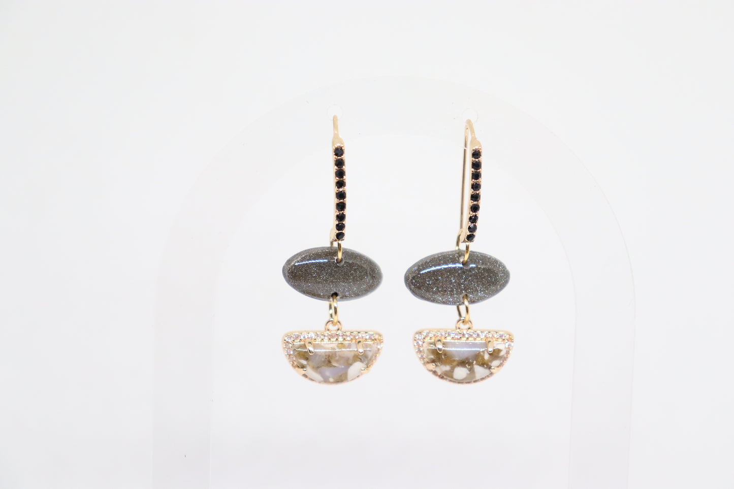 Zwarte oorbellen victoria