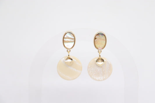 Beige oorbellen Lady