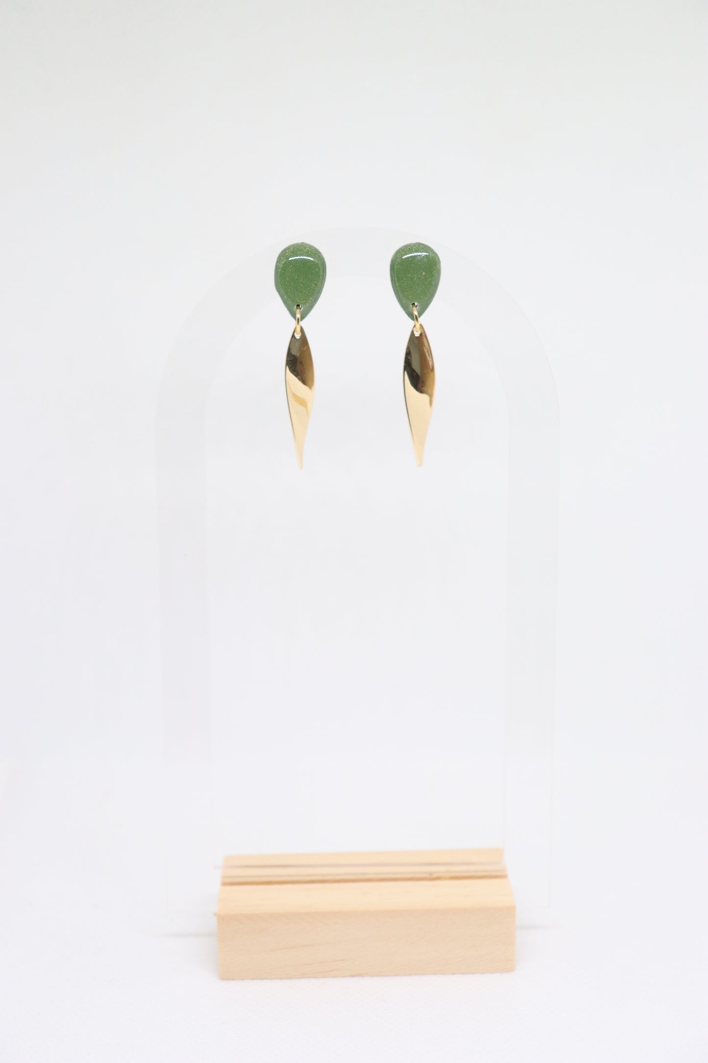 Groene oorbellen Dorothy