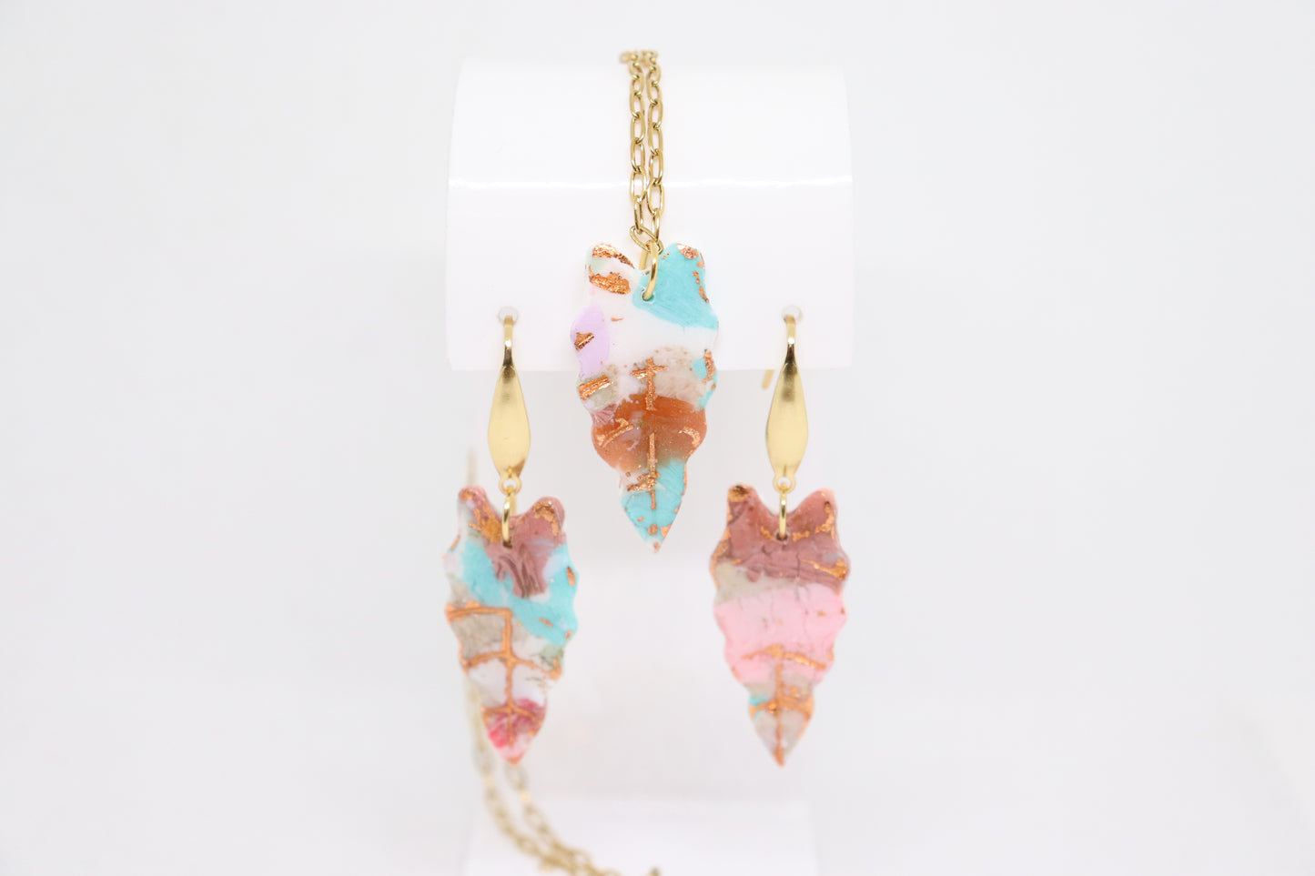 Set oorbellen en ketting picasso Charlotte