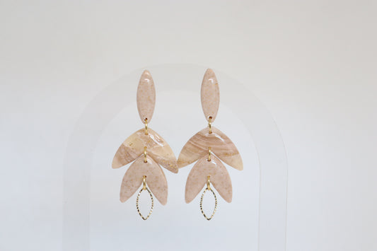 Aurélie oorbellen beige